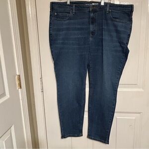 Carhartt Women’s Rugged Flex Slim Fit Tapered Blue Jean Size 20 Short